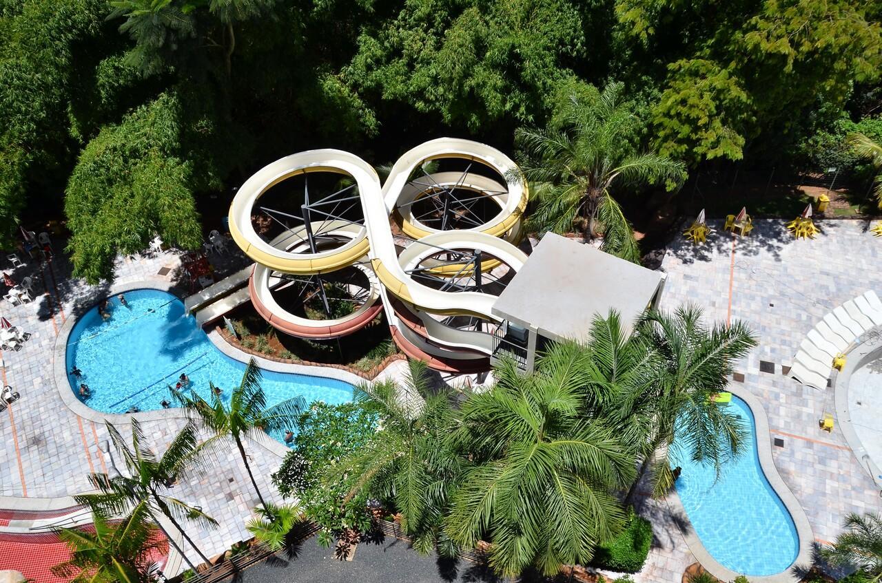 Apartamento Golden Dolphin Grand Caldas Novas Exterior foto